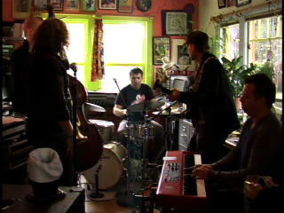 2011-04-13-15-57-23
