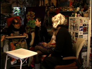 2011-11-25-16-12-43