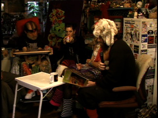 2011-11-25-16-26-13