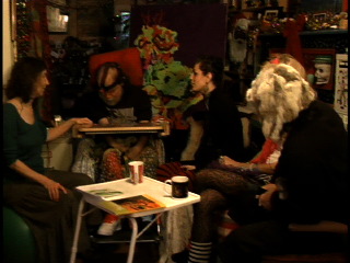 2011-11-25-16-47-13